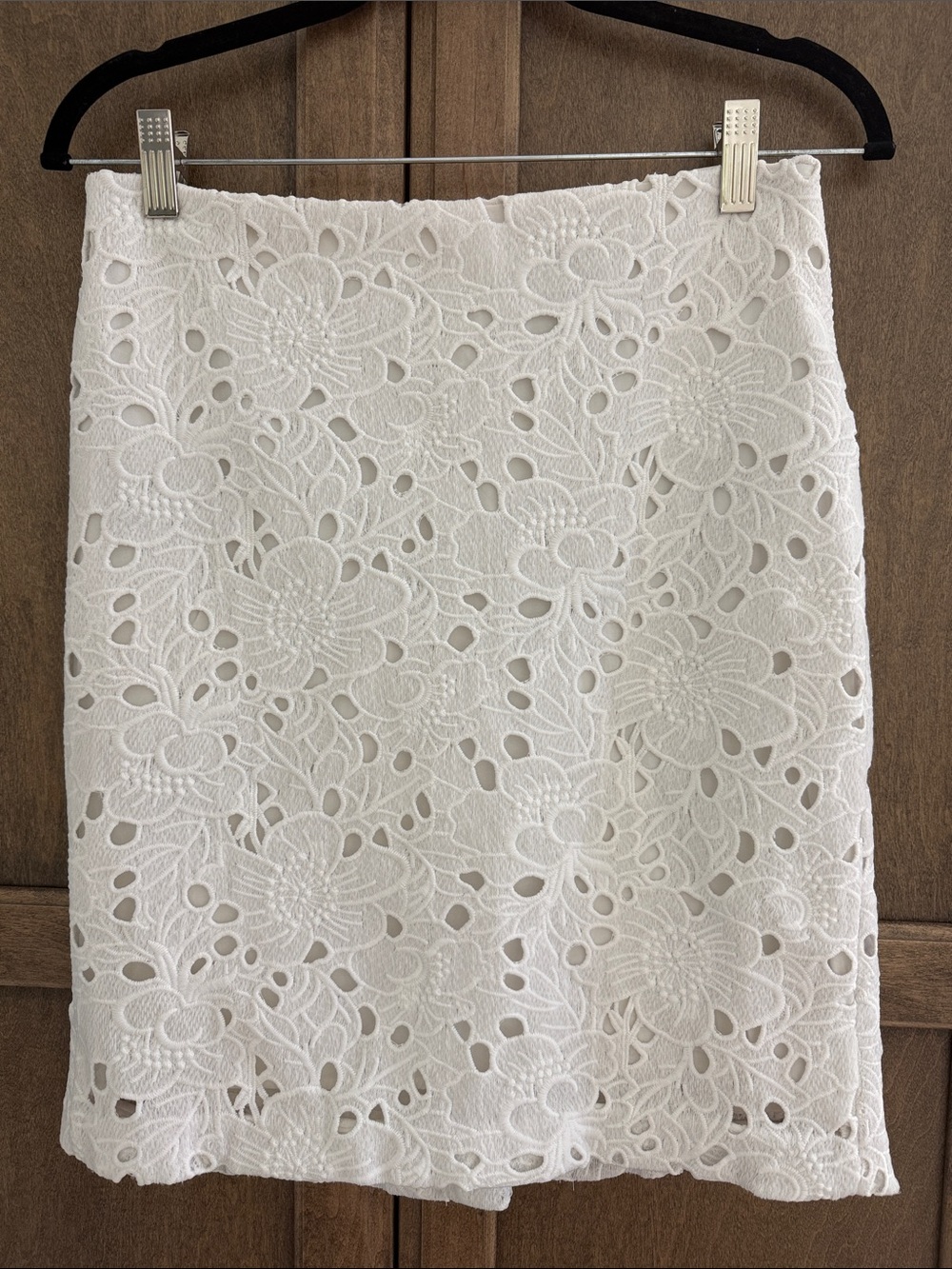 Banana Republic White Floral Lace Pencil Skirt
